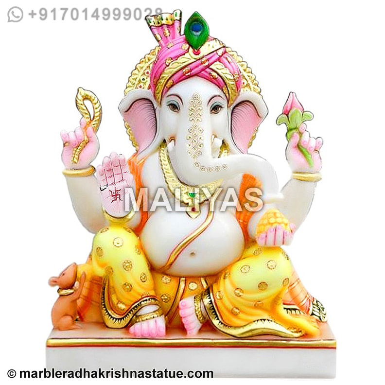Beautiful Lord Ganesha Statue