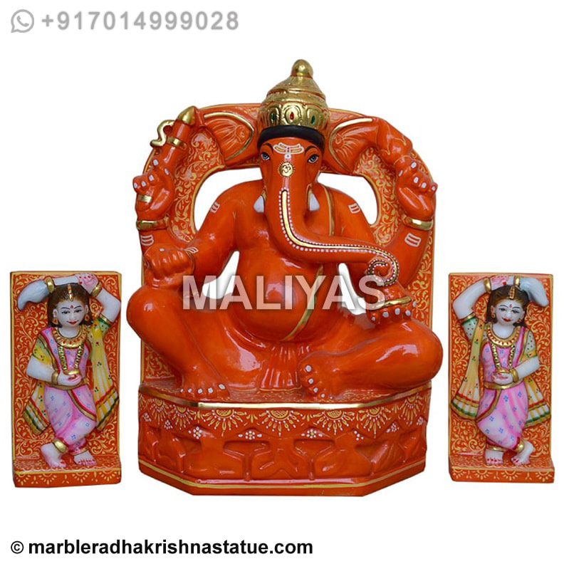 Titwala Ganesh Statue with Riddhi Siddhi