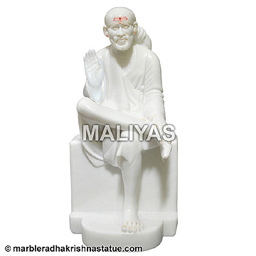 Blessing Sai Baba Statue